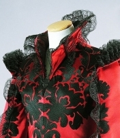 Regine in scena. L’arte del costume italiano tra cinema e teatro