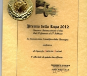 ATTESTATO E MEDAGLIA FINALISTA PREMIO DELLA LUPA